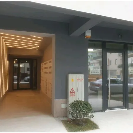 Vrc Aparthotel *