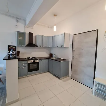 Vrc Aparthotel *